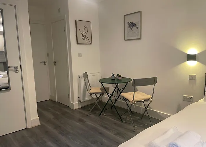 Amazing Studios 4 - East London