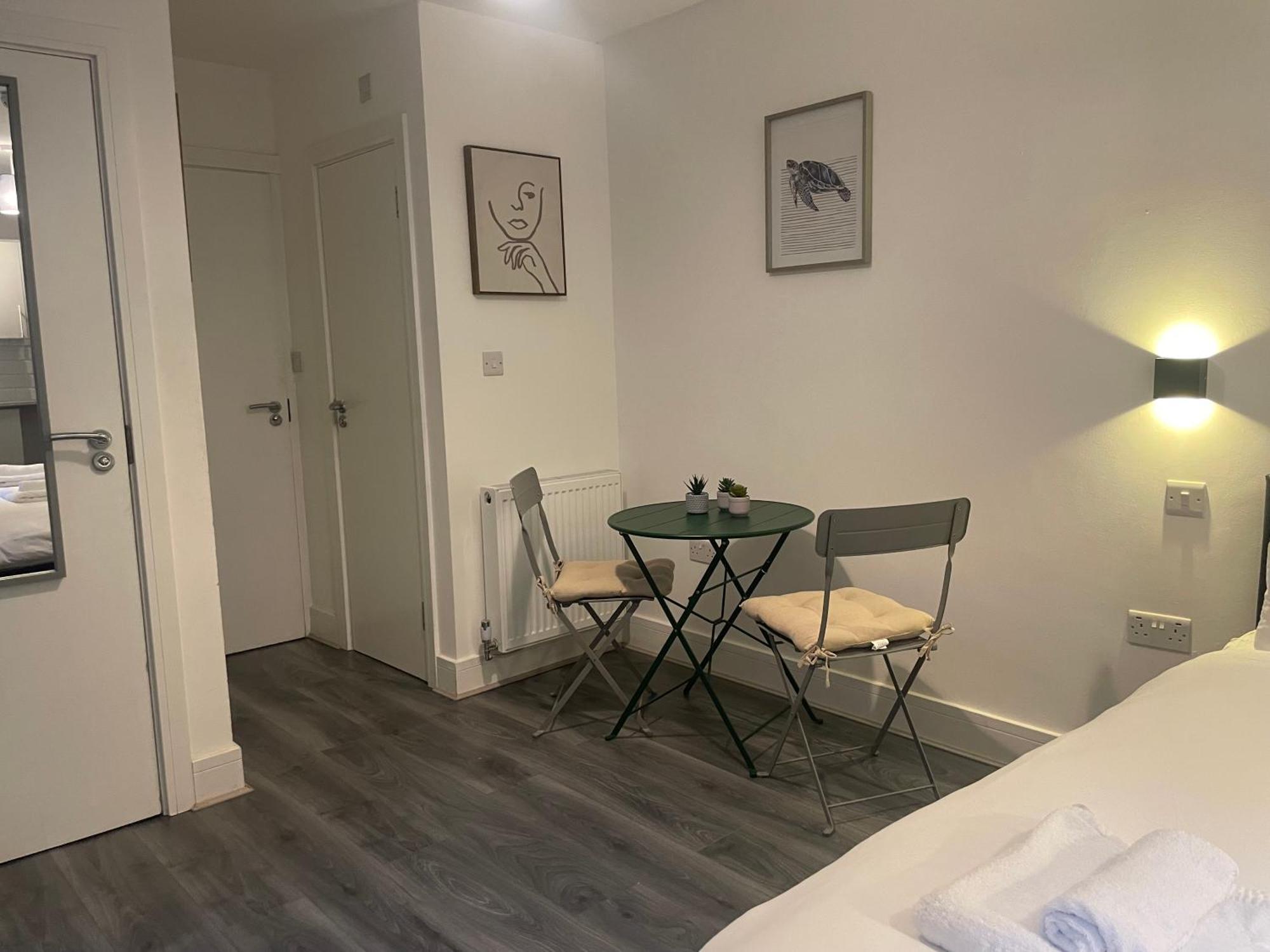 Apartment Amazing Studios 4 - East London *
